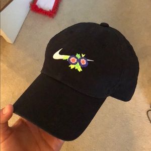 Women’s Nike Hat